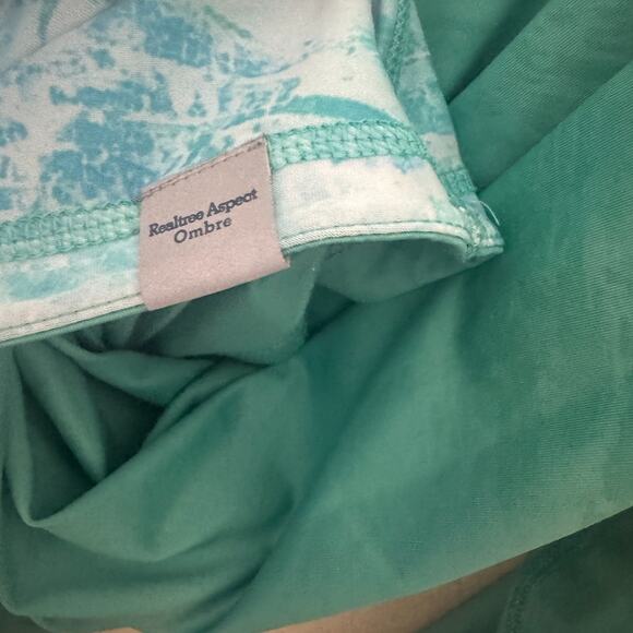 Magellan Fishing Shirt Mens 3XL Green Realtree Wave Aspect Ombre Reversible - Picture 6 of 9